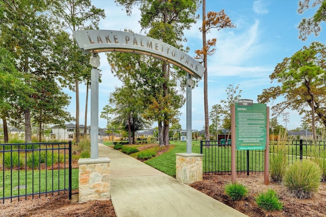 8143 Black Percher St, Conroe, TX 77385 - view of community