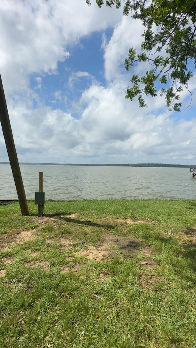 207 Creek Rd, Trinity, TX 75862