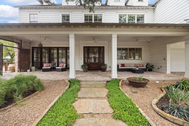 412 Redan St, Houston, TX 77009 - doorway to property with a ceiling fan, outdoor lounge area, and covered porch