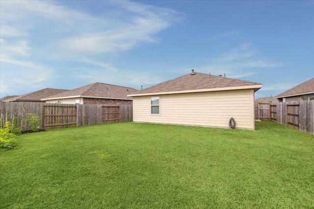 8834 Wooster Trails Dr, Baytown, TX 77521 - view of yard featuring a fenced backyard