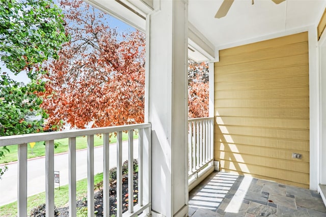 balcony with a ceiling fan
