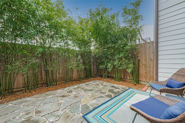 8820 Ashbloom Ln, Houston, TX 77080 - view of patio with a fenced backyard