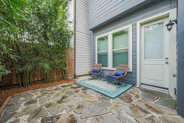 8820 Ashbloom Ln, Houston, TX 77080 - view of patio / terrace featuring fence