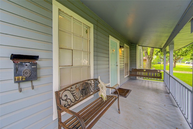 112 Begonia Ln, Highlands, TX 77562 - view of porch