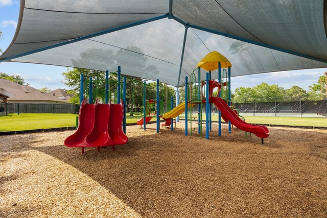 16511 Crystal View Ct, Houston, TX 77095 - community play area featuring a lawn and fence
