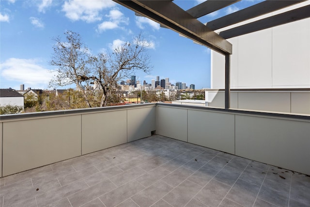 2707 Dennis St, Houston, TX 77004 - balcony featuring a city view