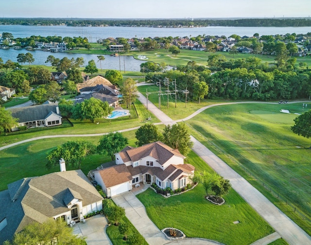 90 Greenview St, Montgomery, TX 77356 - aerial view of property's location featuring a golf course, nearby suburban area, and a large body of water