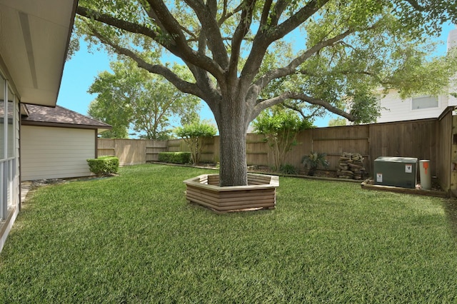 4719 Meadows Edge Ln, Houston, TX 77084 - view of yard