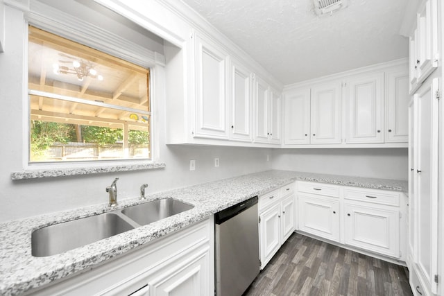 15030 Royal Shadows Dr, Houston, TX 77082 - kitchen featuring white cabinetry, a sink, visible vents, dark wood-style floors, and dishwasher