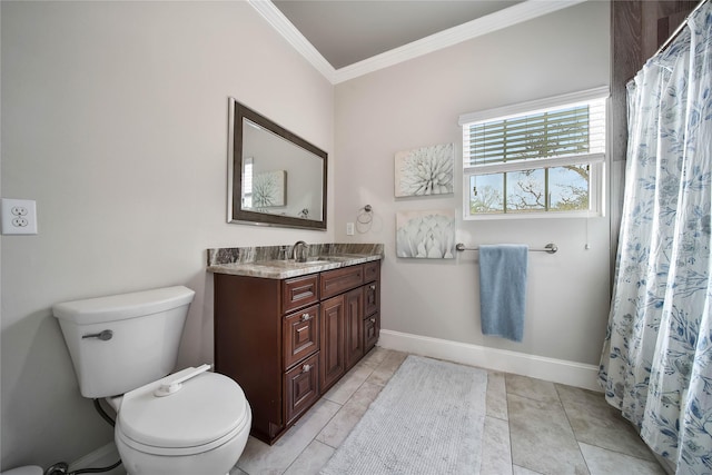 3327 Palm St, Houston, TX 77004 - full bathroom with ornamental molding, toilet, vanity, and baseboards