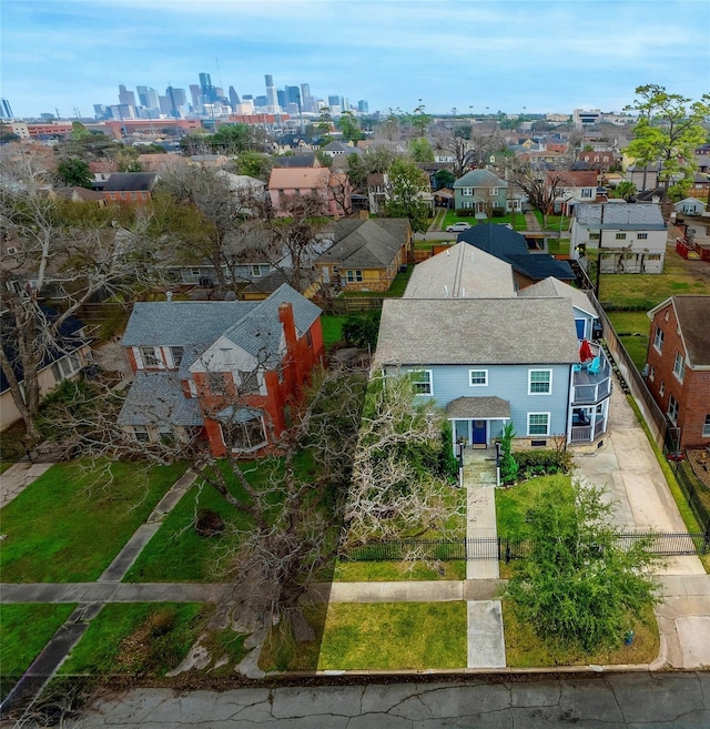 3327 Palm St, Houston, TX 77004 - aerial view of residential area featuring a skyline view
