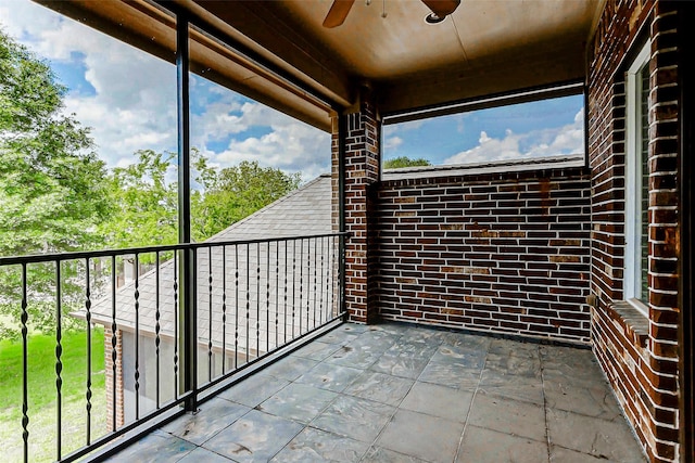 balcony with ceiling fan