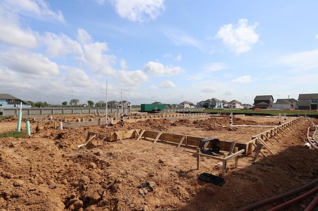 5515 Orangery Ln, Manvel, TX 77578 - view of yard featuring a residential view