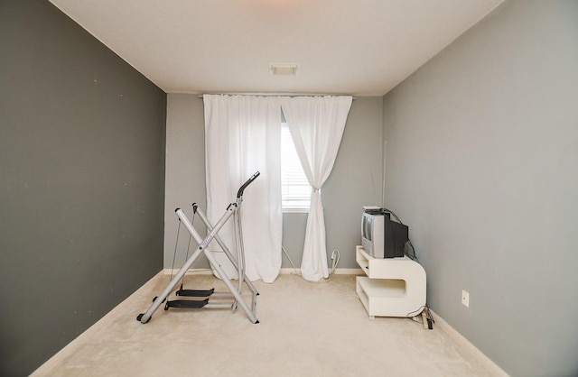 7011 Westover Ridge Dr, Houston, TX 77072 - workout area with carpet flooring and baseboards