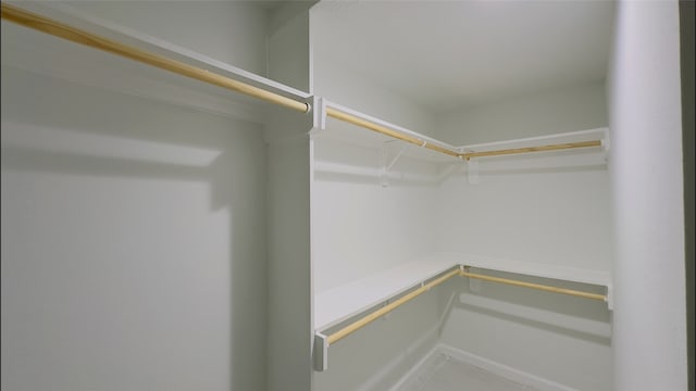 5236 Perry St, Houston, TX 77021 - view of walk in closet