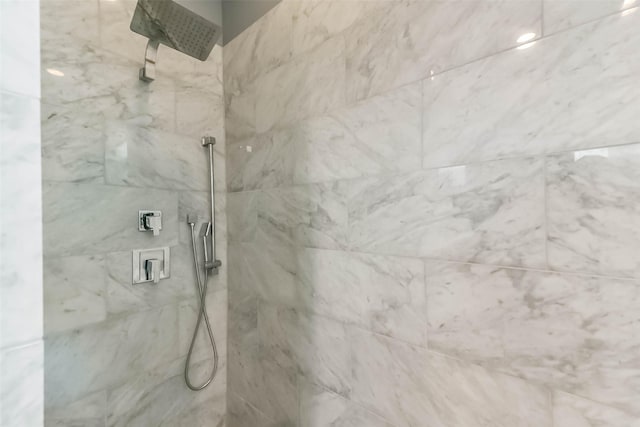 1812 Bingham St, Houston, TX 77007 - full bathroom featuring a marble finish shower