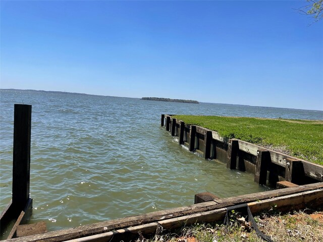 560 Weavers Cv, Livingston, TX 77351