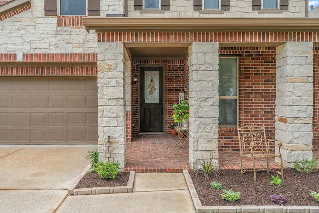 property entrance featuring stone siding