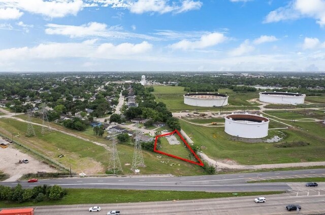 101 Alastair Dr, Pasadena, TX 77506