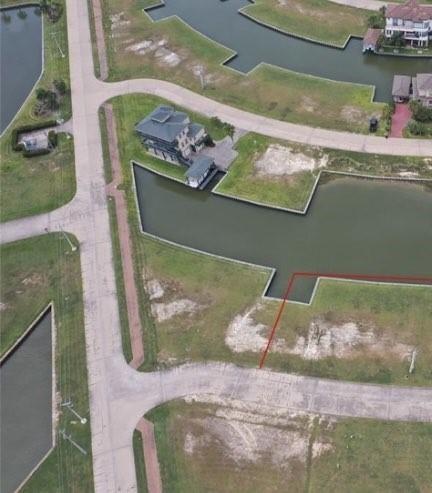 4 Marathon, Hitchcock, TX 77563