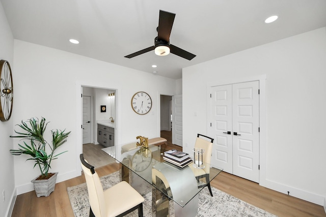 dining area with recessed lighting, a ceiling fan, and light wood finished floors