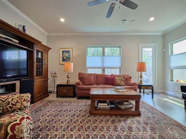 5235A Petty St, Houston, TX 77007 - living area featuring ceiling fan, wood finished floors, recessed lighting, baseboards, and ornamental molding