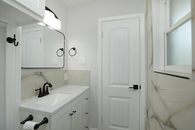 5714 Nina Lee Ln, Houston, TX 77092 - bathroom featuring vanity