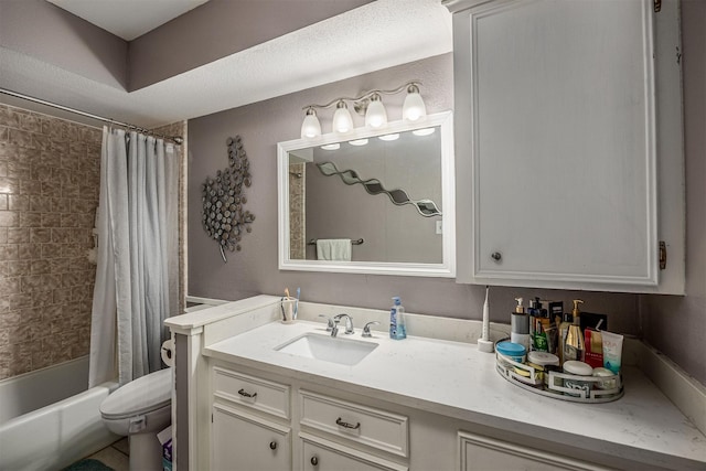 full bathroom featuring toilet, shower / bathtub combination with curtain, and vanity