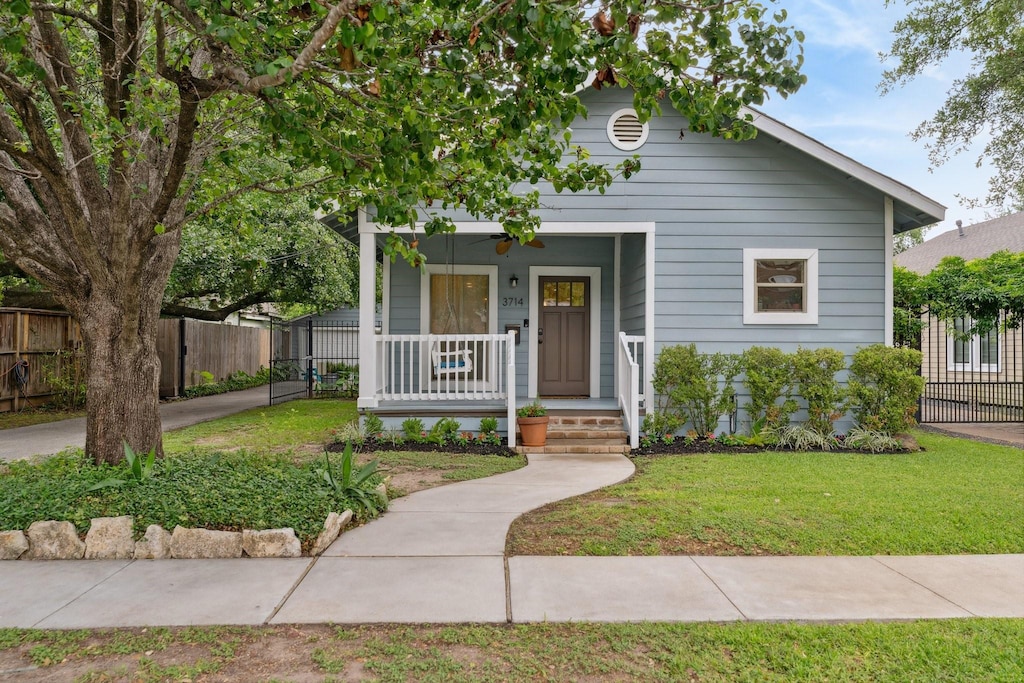 3714 Bruce St, Houston, TX 77009 - photo 1