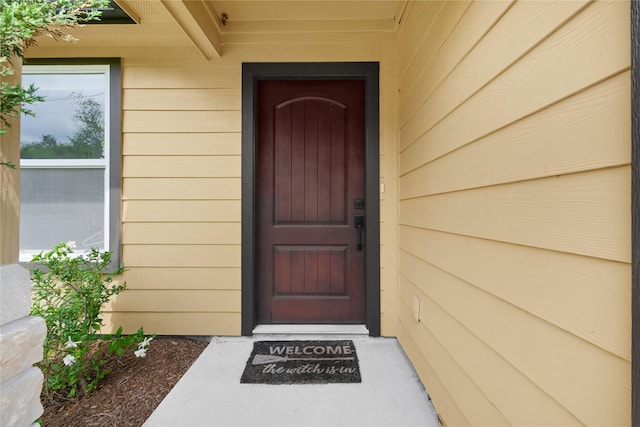 view of exterior entry