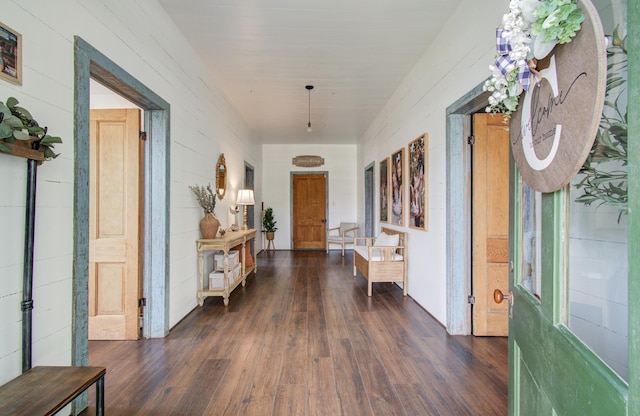 14203 Cypress Creek Blvd, Cypress, TX 77429 - corridor with dark wood finished floors