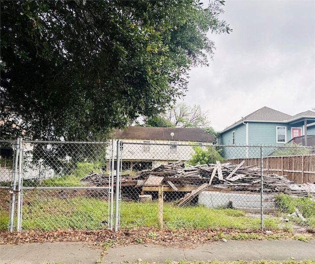 7820 Canal St, Houston, TX 77012 - photo 4