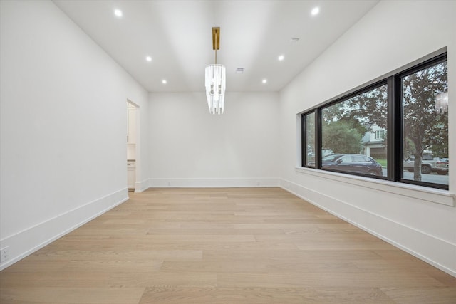 1550 Gardenia Dr, Houston, TX 77018 - empty room featuring recessed lighting, light wood-style floors, and baseboards