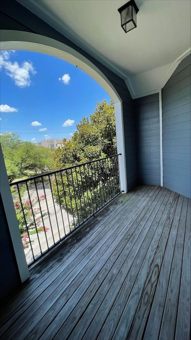 1718 Elgin St, Houston, TX 77004 - view of wooden terrace
