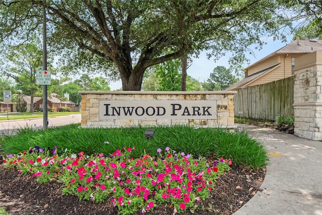 20415 Aspenwilde Dr, Cypress, TX 77433 - community sign featuring fence