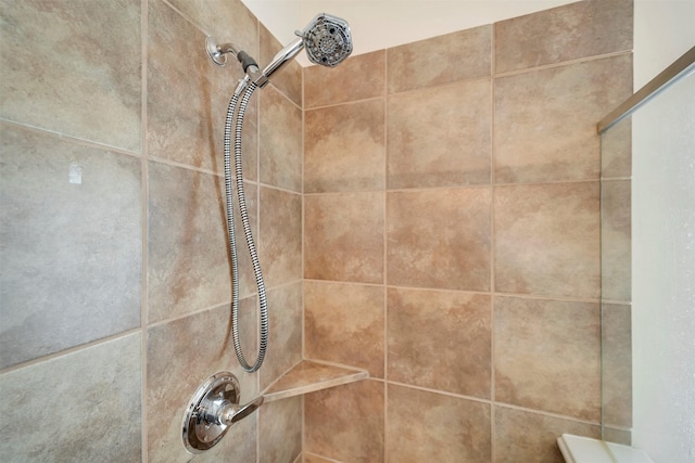 7908 Beryl Ct, Texas City, TX 77591 - room details with tiled shower