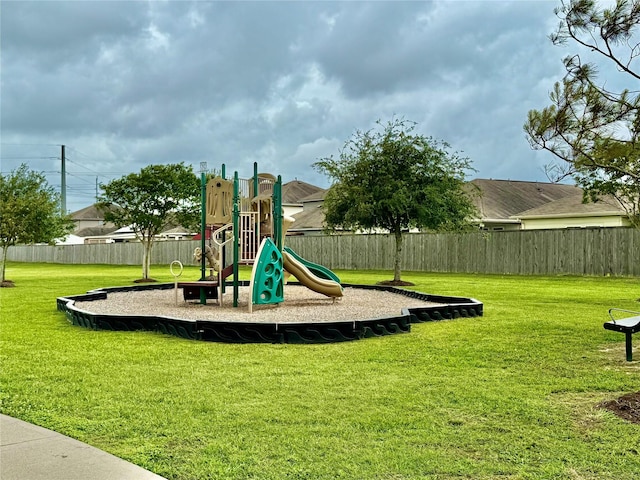7908 Beryl Ct, Texas City, TX 77591 - community playground with fence and a lawn