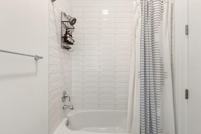 full bath featuring shower / bath combo with shower curtain