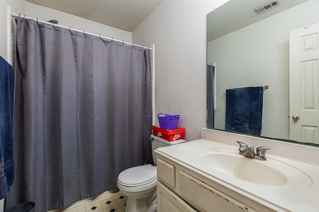 2103 Laurel Arbor Dr, Houston, TX 77014 - bathroom with vanity and a shower with shower curtain