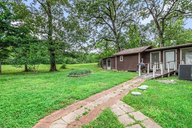 189 Lake Livingston Blvd, Livingston, TX 77351 - view of yard featuring cooling unit