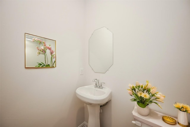 14238 Elkwood Pine Dr, Houston, TX 77032 - view of bathroom