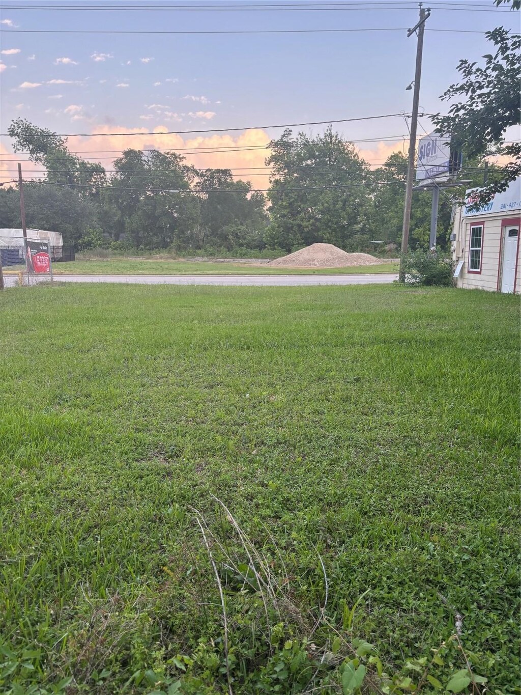 0 N Main St, Baytown, TX 77520