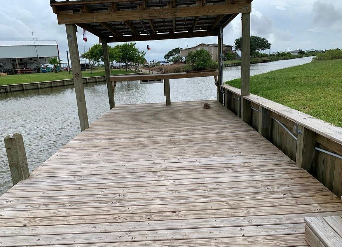 9 Nautilus St S, Sargent, TX 77414 - photo 18