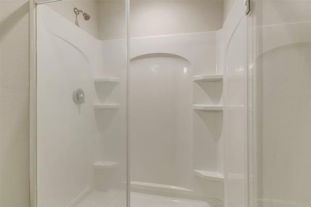 254 Cumberland Forest Dr, Magnolia, TX 77354 - full bathroom with a stall shower