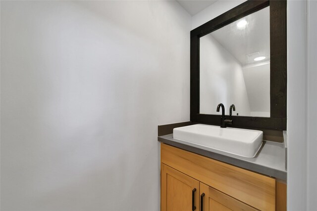 8322 Merlin Dr, Spring Valley Village, TX 77055 - bathroom featuring vanity