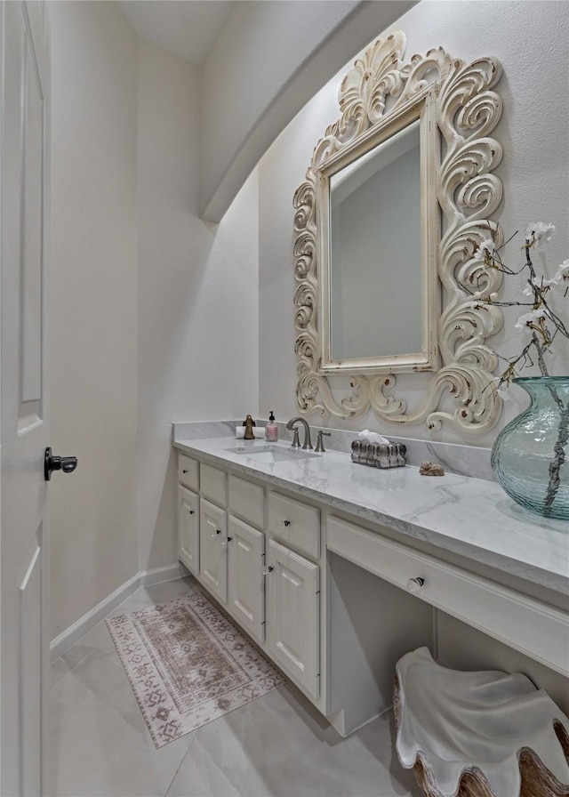 2025 S Shore Blvd, Montgomery, TX 77356 - bathroom featuring vanity