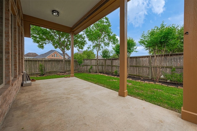 8135 W Pine Creek Bnd, Cypress, TX 77433 - view of patio / terrace