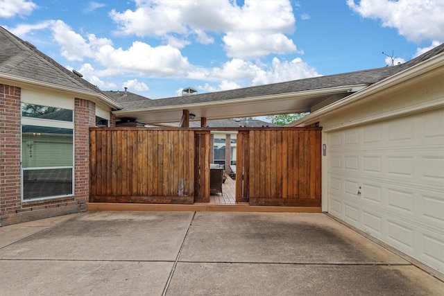 9614 Oconnor Ln, Missouri City, TX 77459 - exterior space with concrete driveway