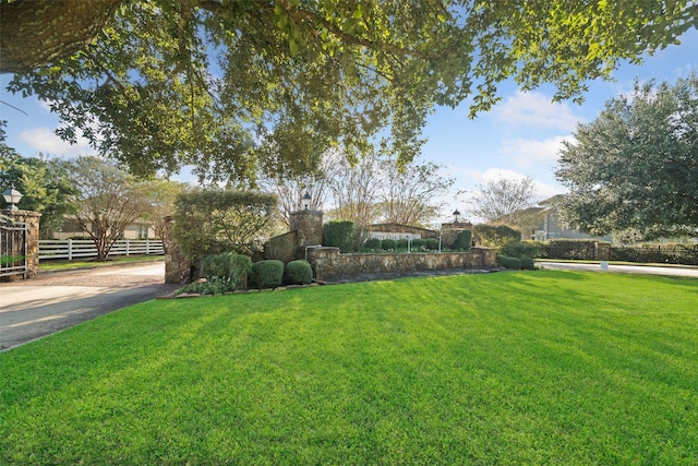 view of yard featuring fence