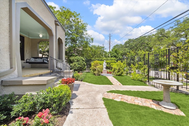 2614 Stanford St, Houston, TX 77006 - view of yard featuring a porch